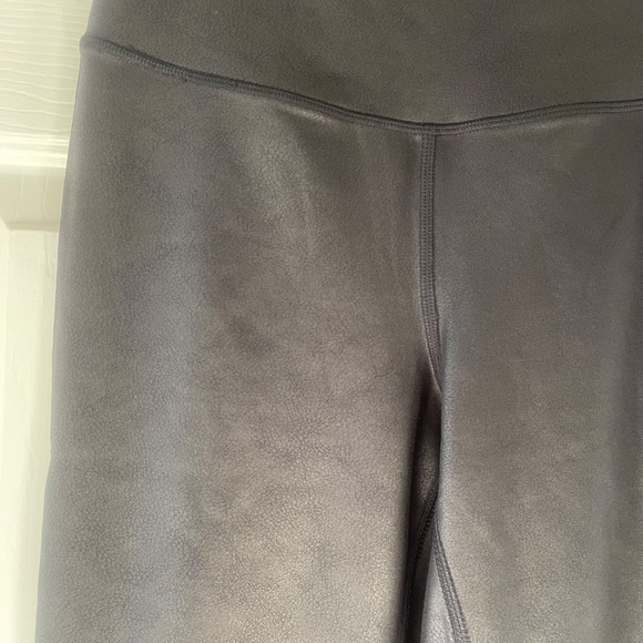 Women's Faux Leather High-Waist Leggings Black Sz S - Picture 6 of 12